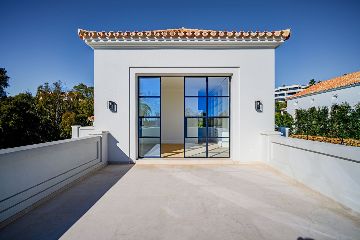 4 Bedroom Villa in Marbella - Foto 9