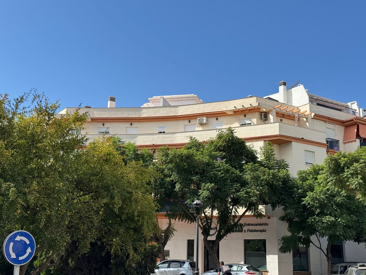 4 Bedroom Penthouse in Estepona - Foto 21