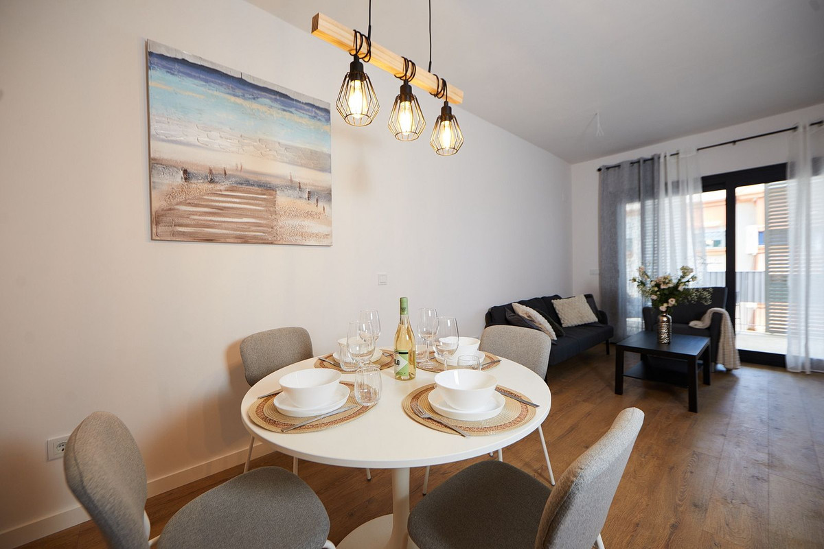 2 Bedroom Apartment in Estepona