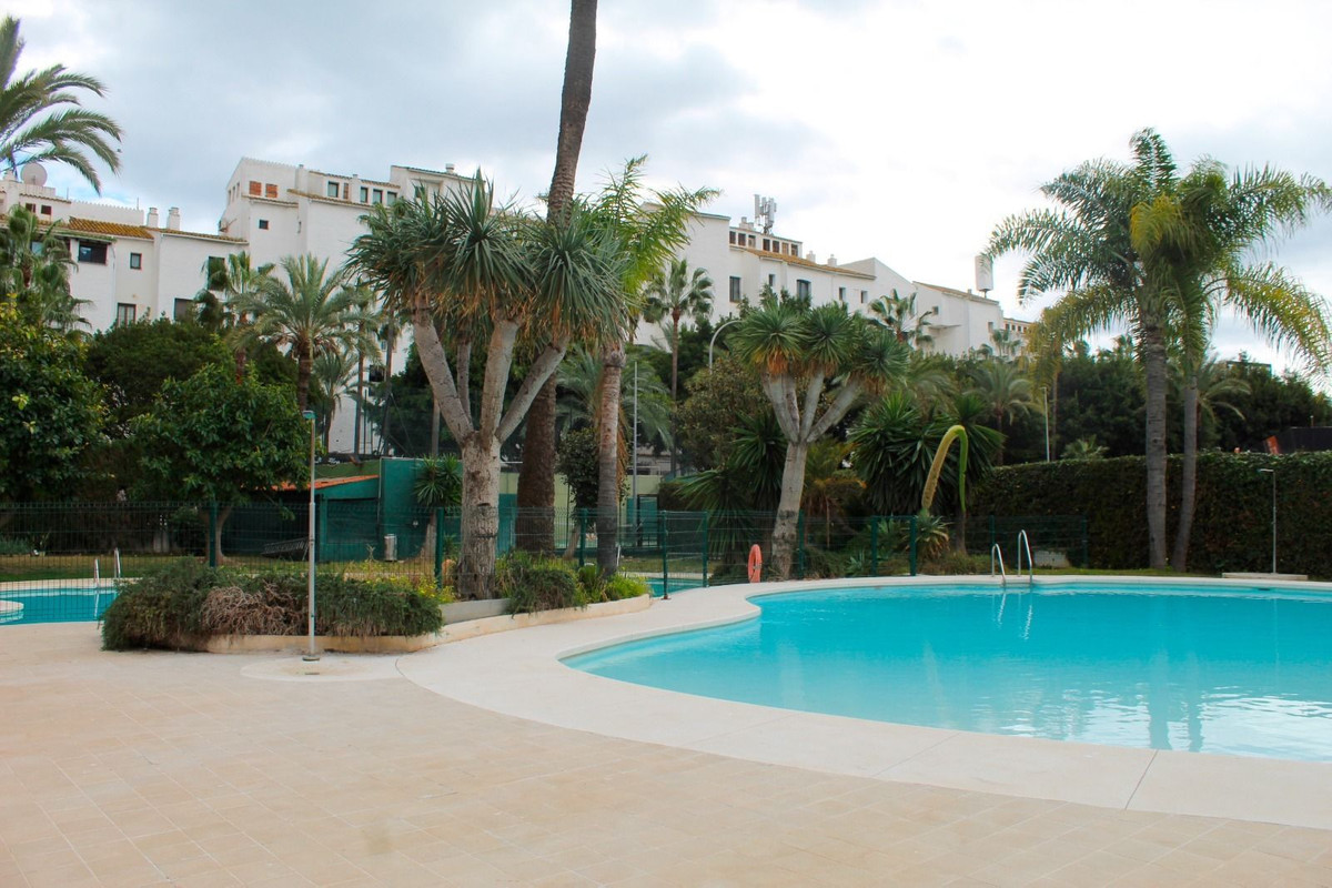 Apartamento com 3 quartos com piscina em Málaga, Espanha – Foto 27