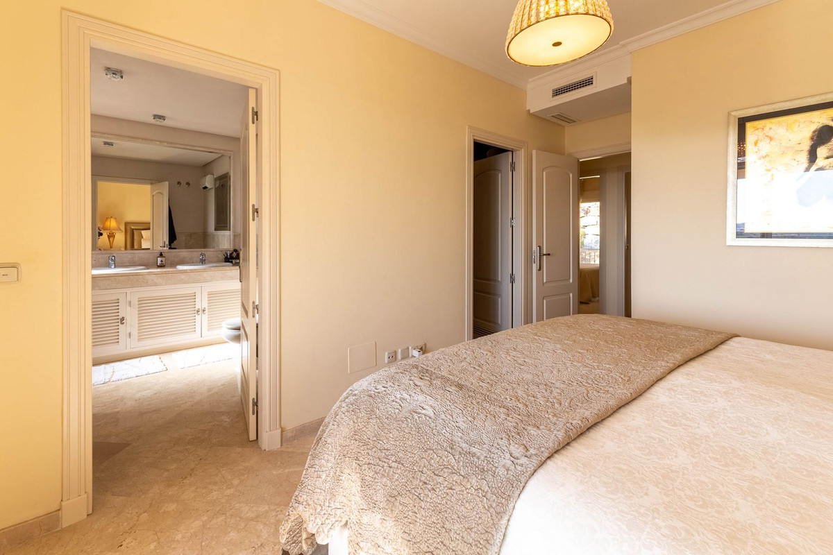 4 Bedroom Apartment in Marbella - Foto 18