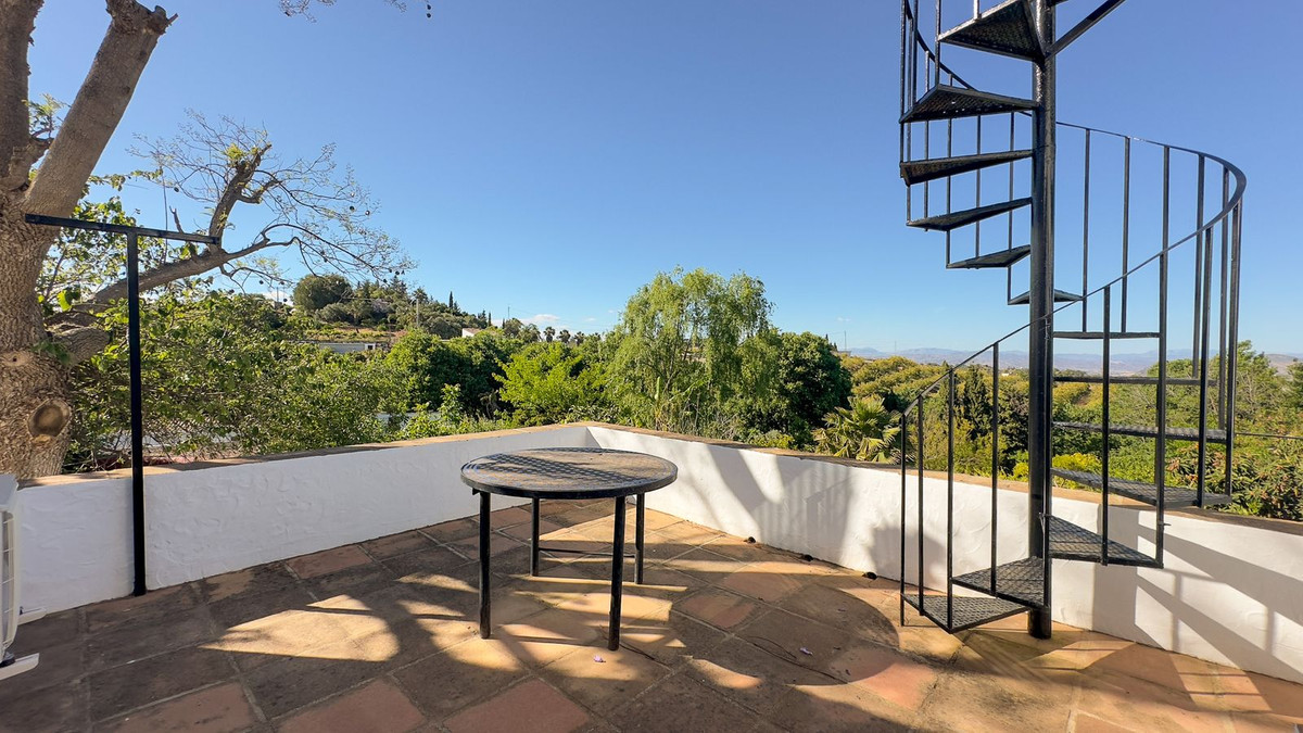 3 Bedroom Country house in Alhaurín el Grande - Photo 22