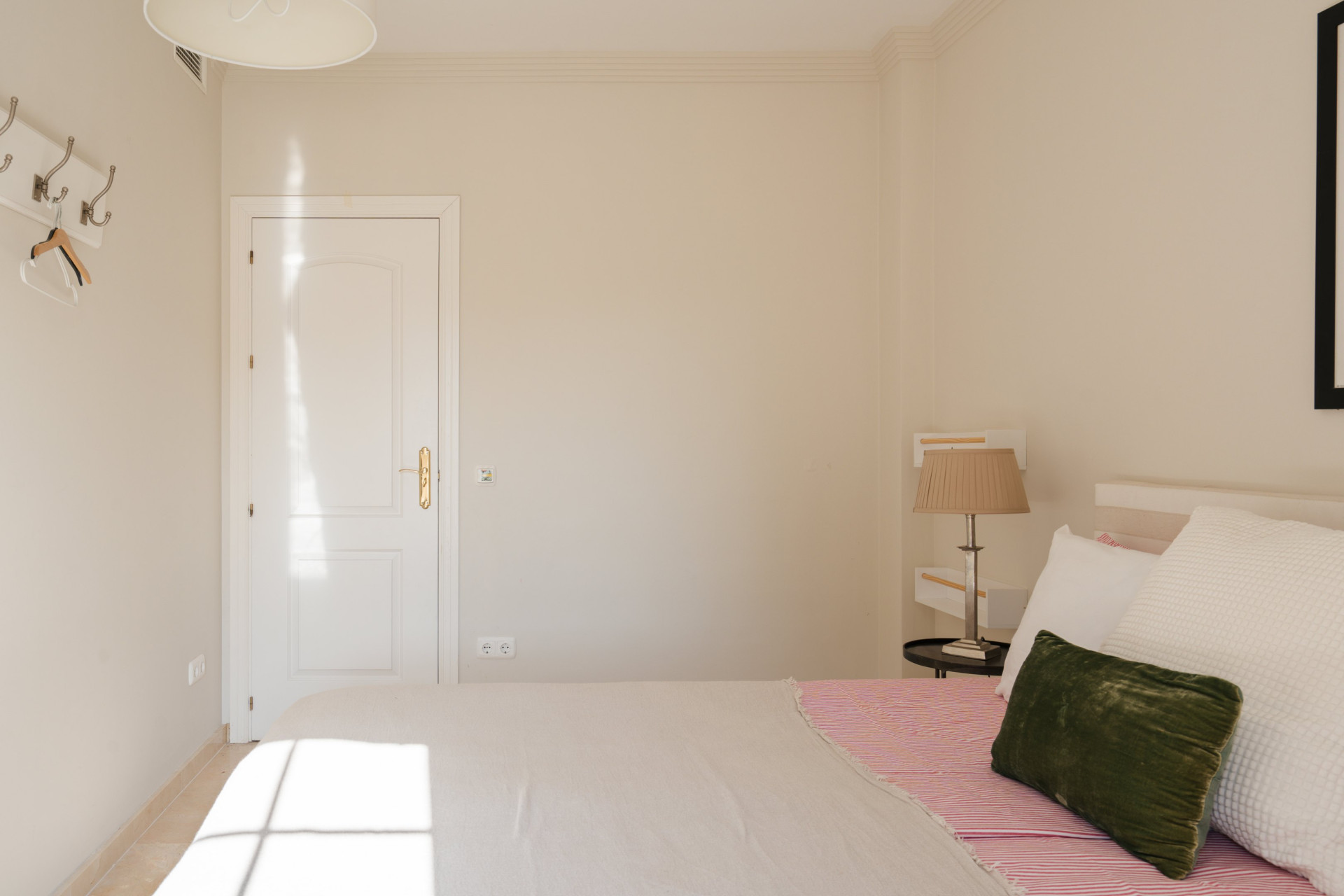 Apartamento com 4 quartos com piscina em Málaga, Espanha – Foto 13