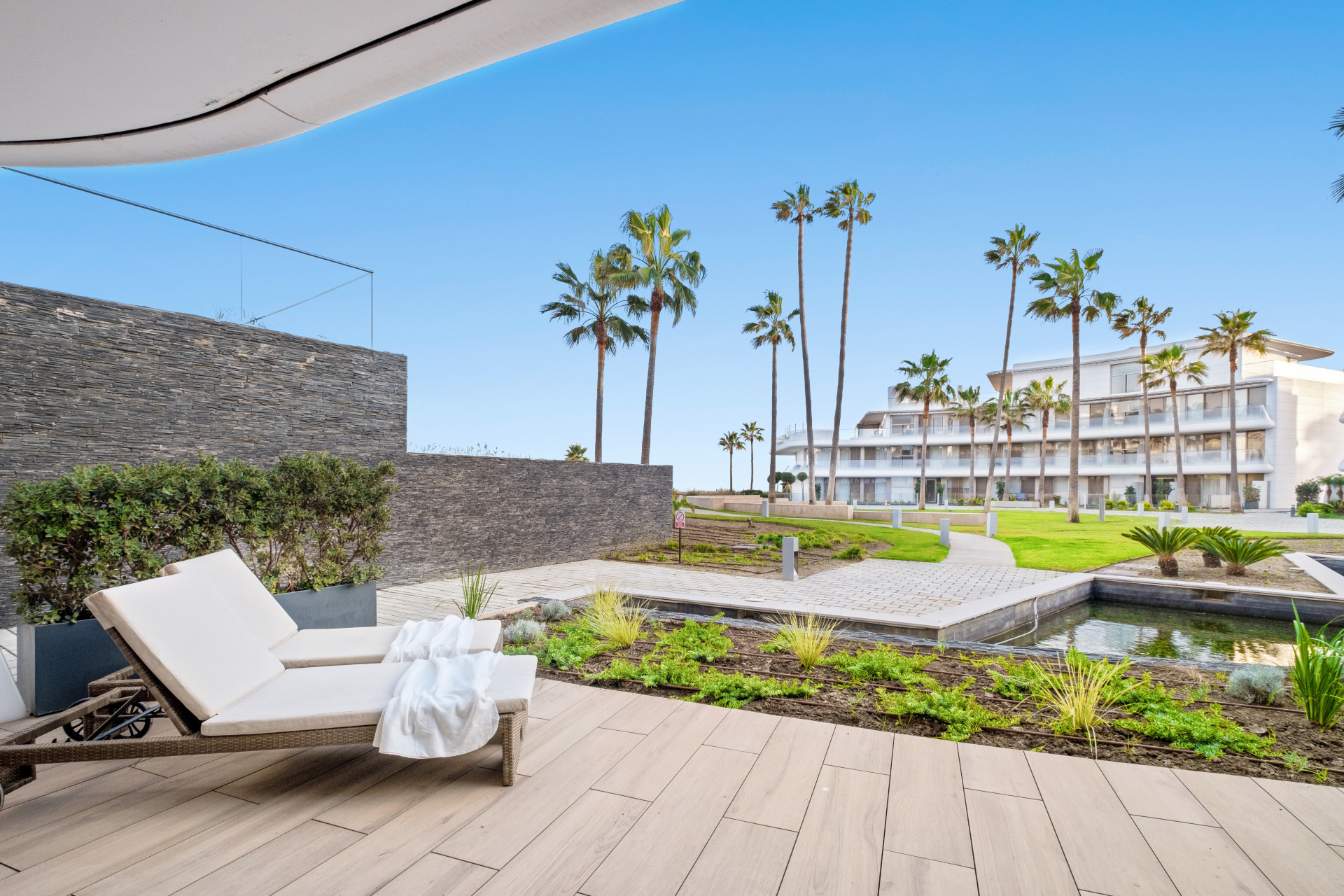 2 Bedroom Apartment in Estepona - Foto 22