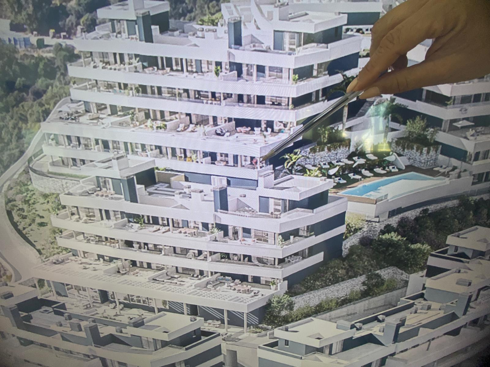 2 Bedroom Apartment in Marbella - Photo 35