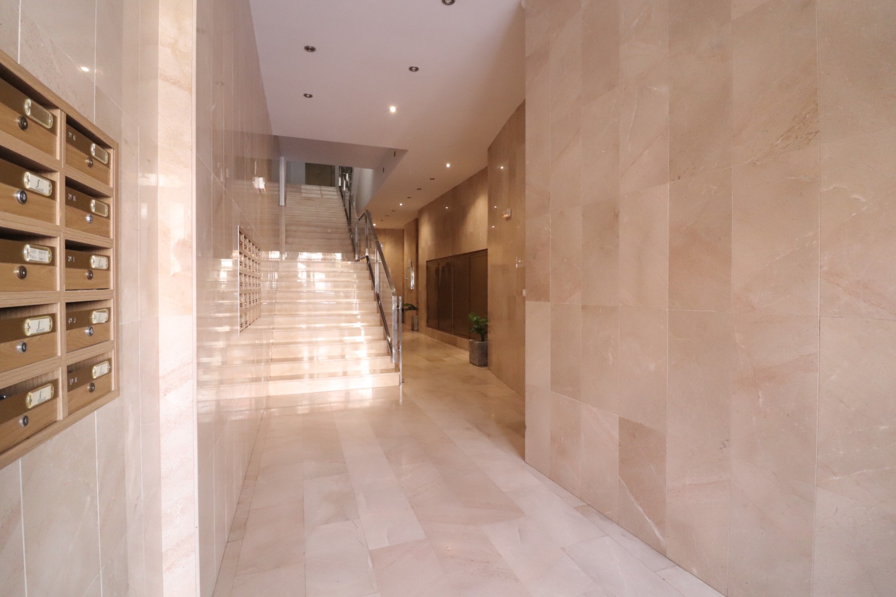 Apartamento com 2 quartos com piscina em Alicante, Espanha – Foto 18