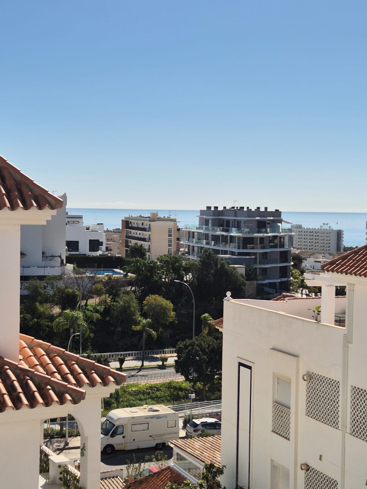 2 Bedroom Apartment in Torremolinos - Photo 13