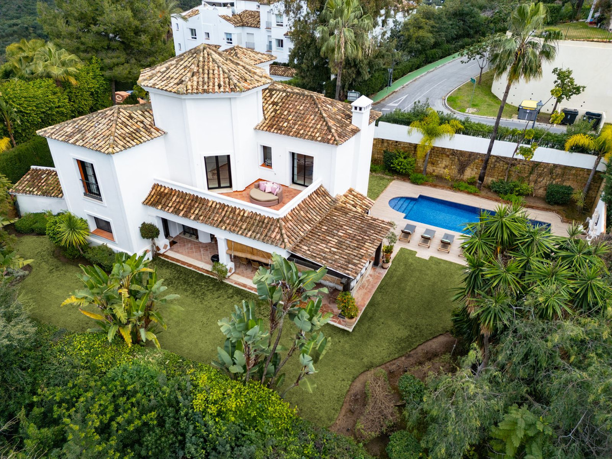 4 Bedroom Villa in Benahavís - Foto 22