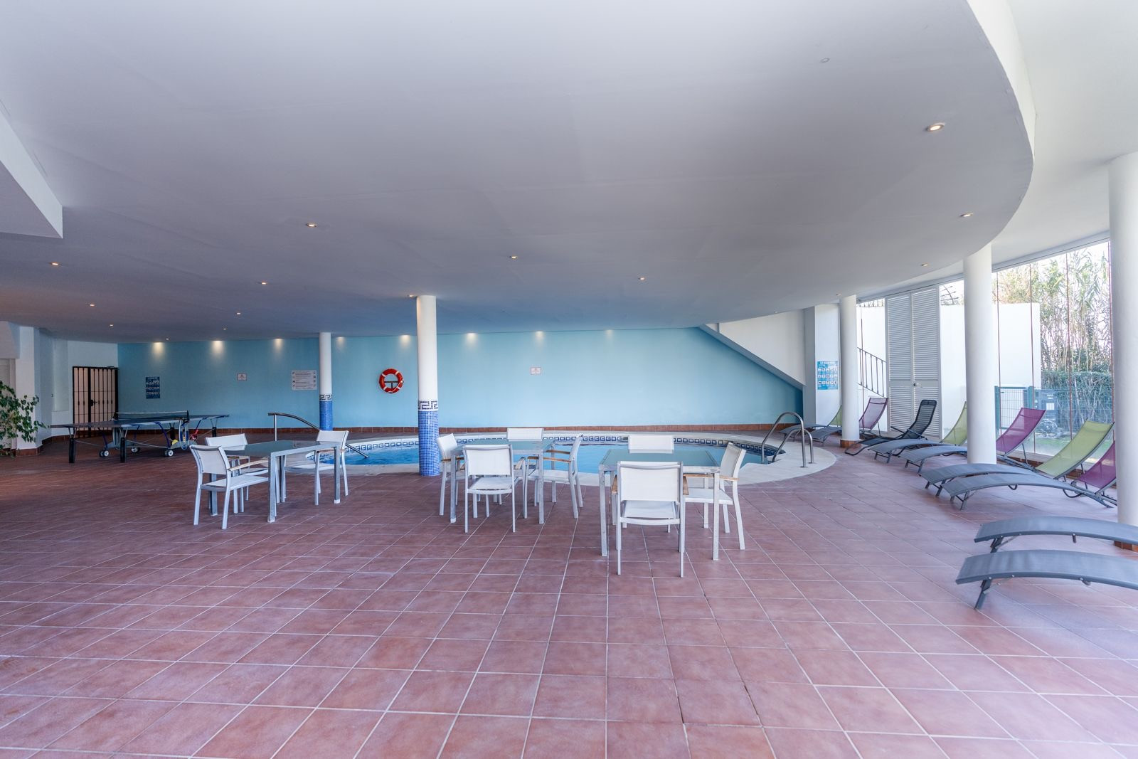 4 Bedroom Apartment in Benahavís - Photo 22