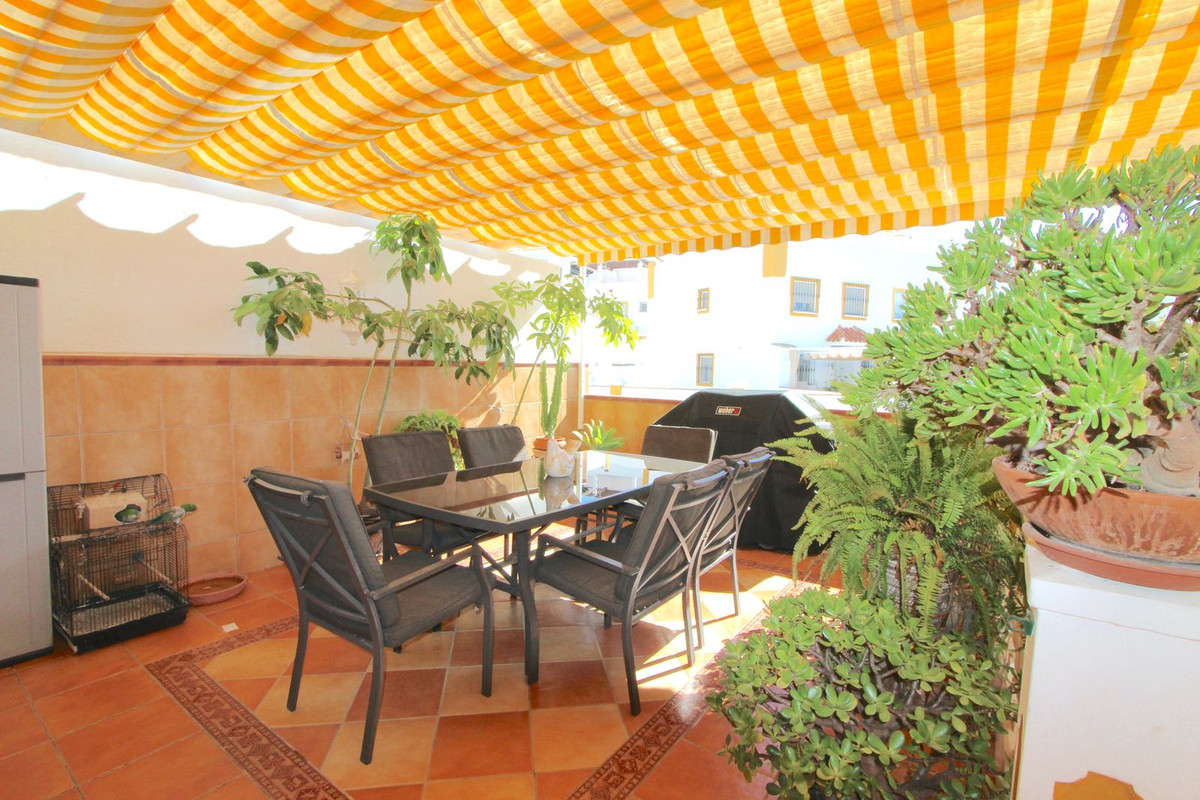 5 Bedroom Townhouse in Marbella - Фото 3