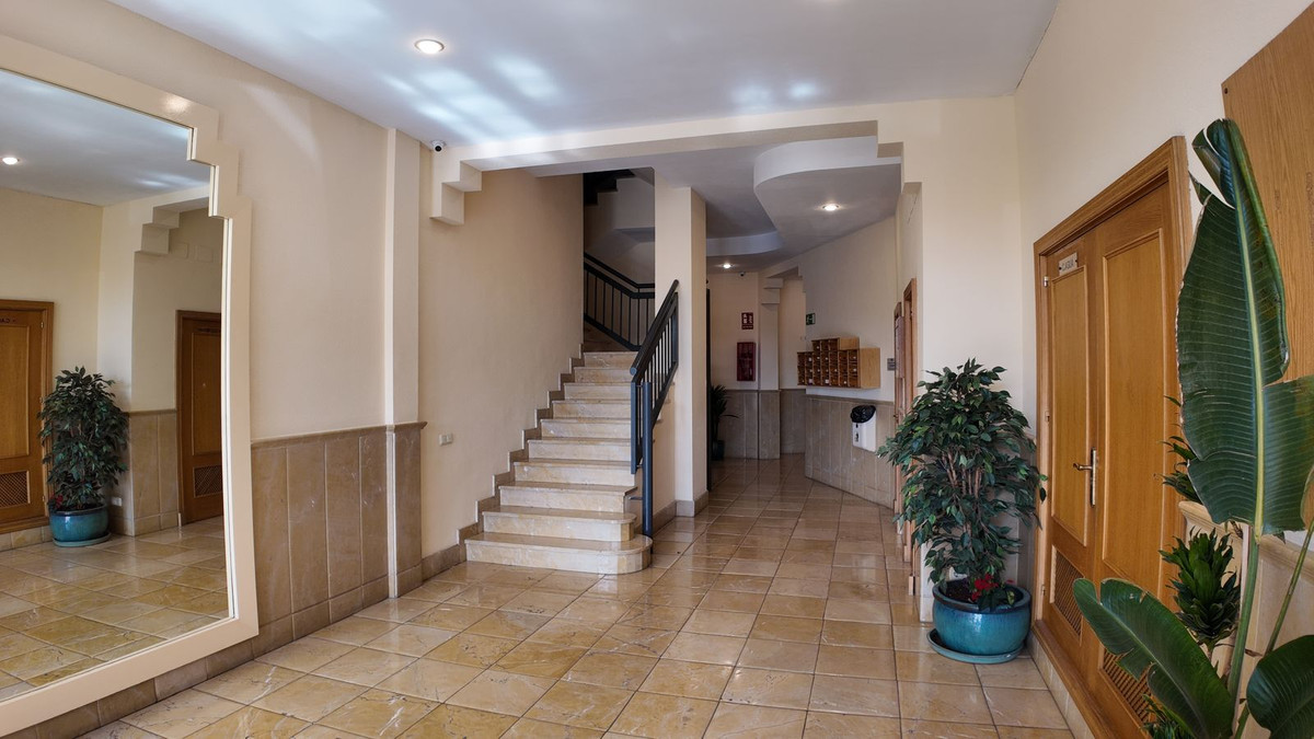 3 Bedroom Apartment in San Pedro de Alcántara - Photo 33