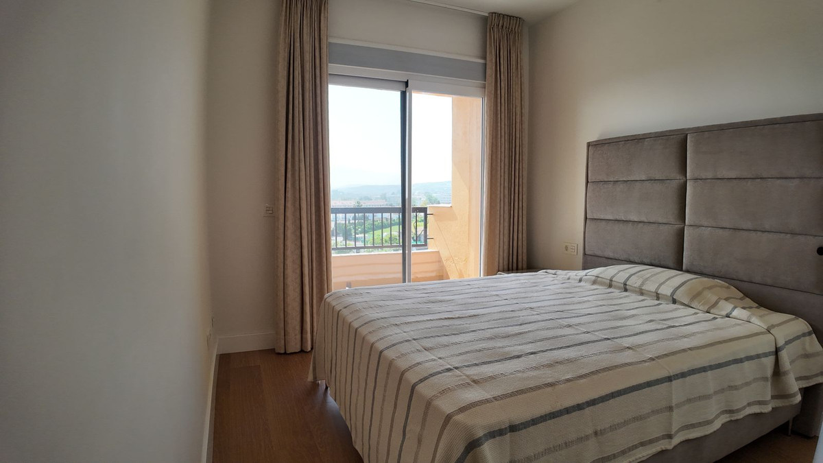 3 Bedroom Apartment in San Pedro de Alcántara - Photo 20
