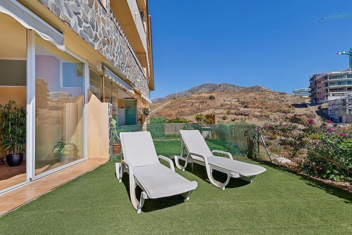 2 Bedroom Apartment in Fuengirola - Photo 5