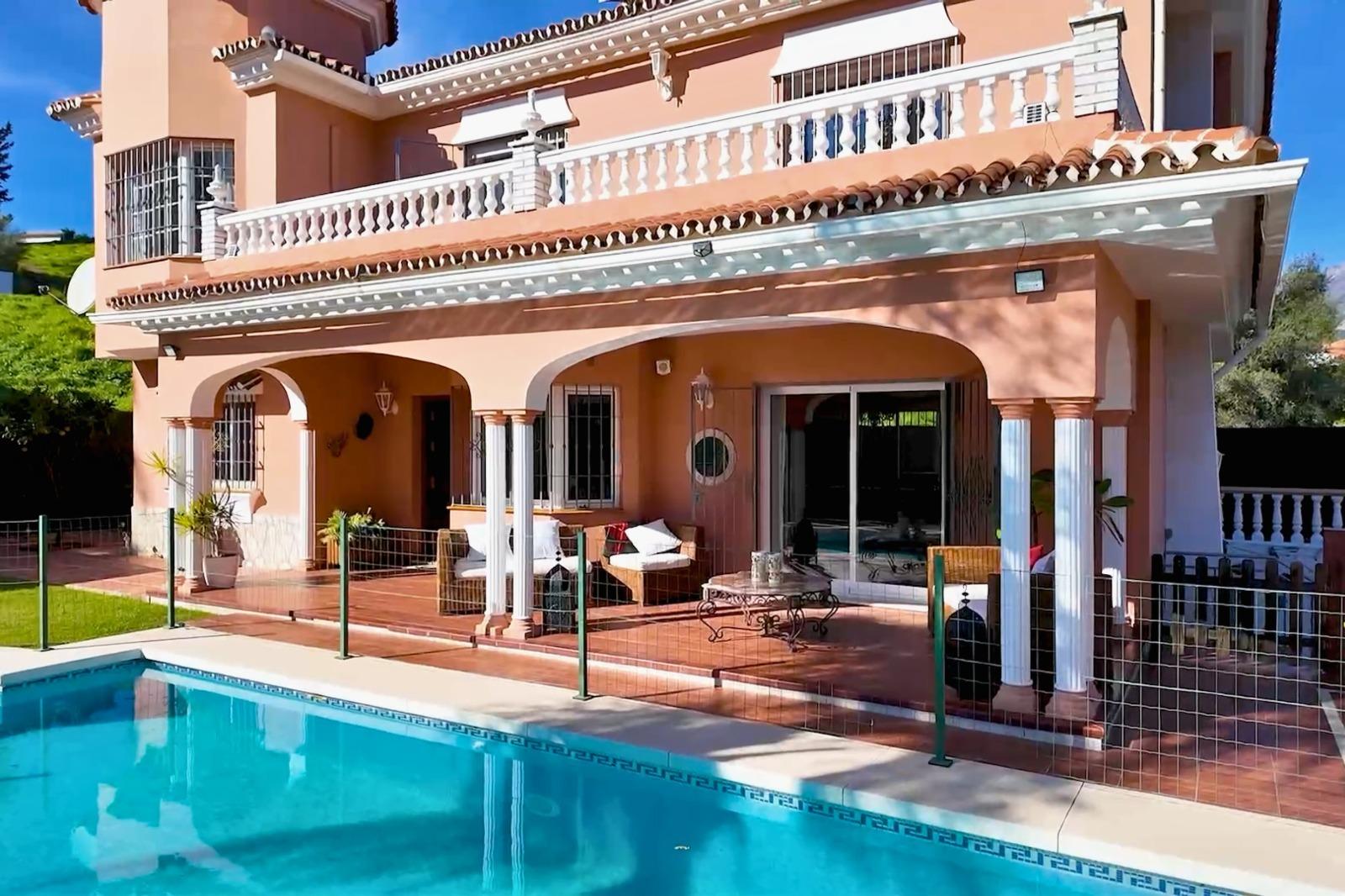 5 Bedroom Villa in Mijas