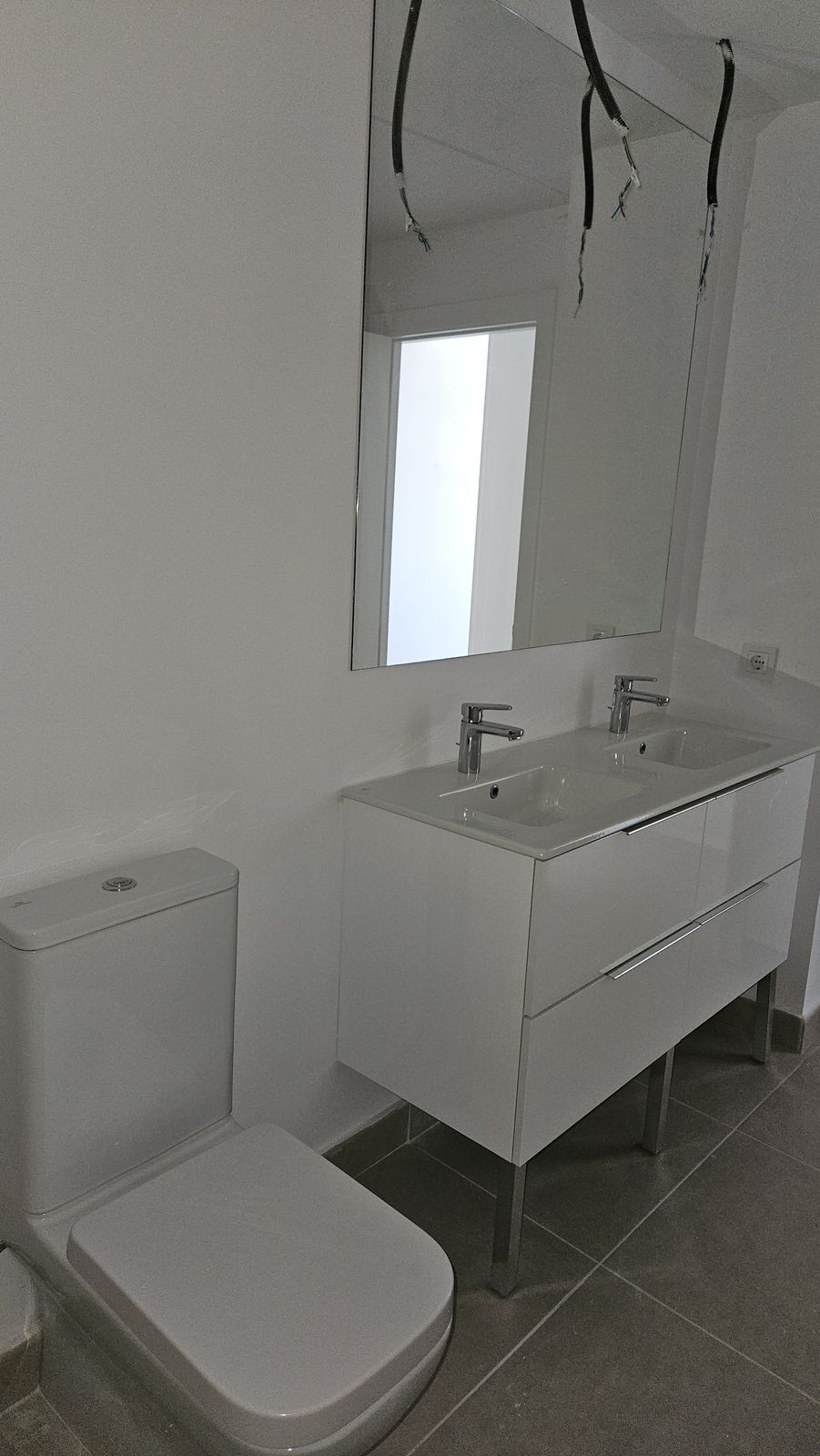 2 Bedroom Apartment in Estepona - Photo 36