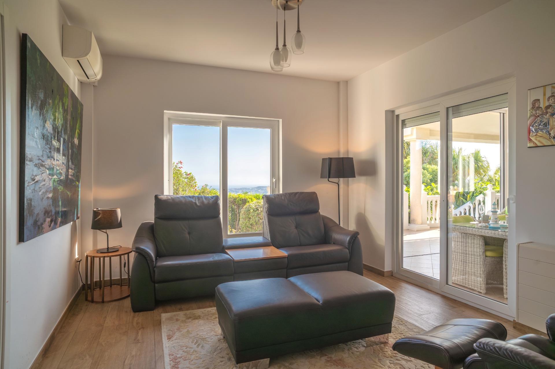6 Bedroom Villa in Mijas - Photo 14