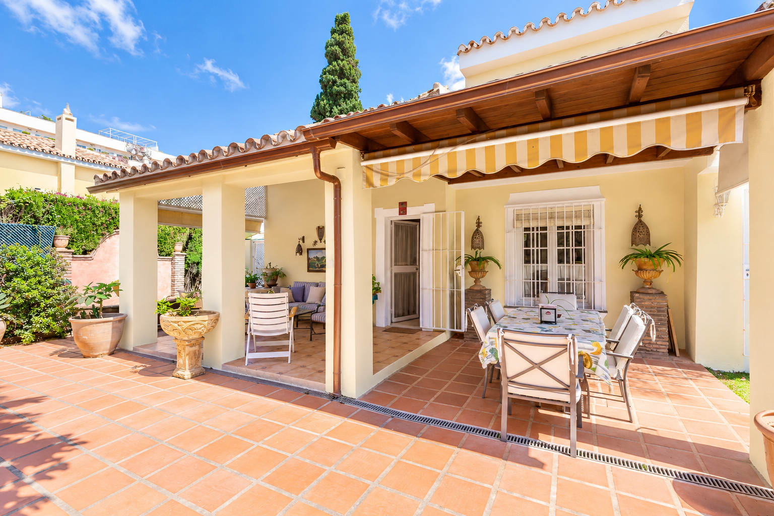 3 Bedroom Villa in Marbella - Foto 15