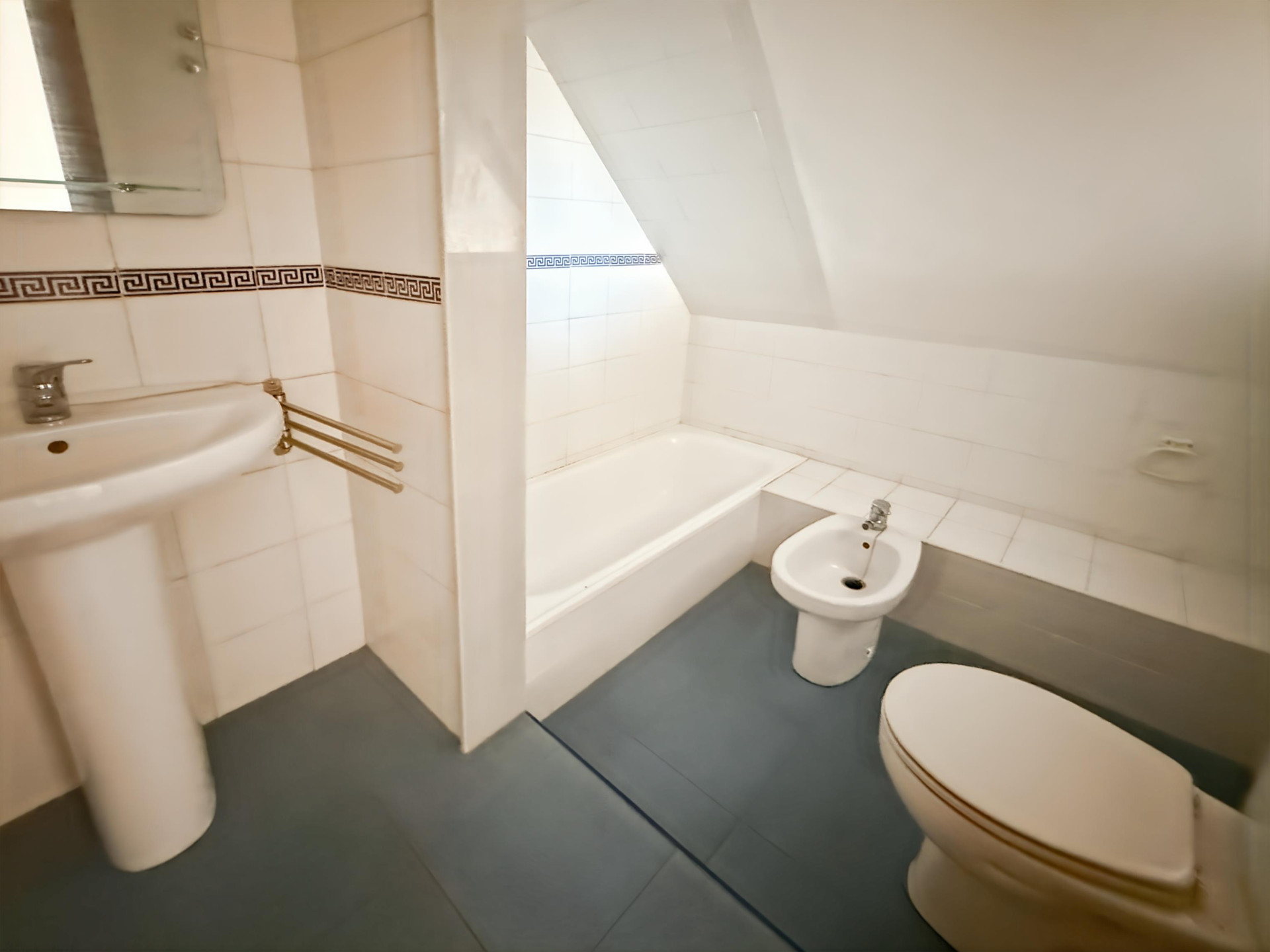 1 Bedroom Penthouse in Benalmádena - Photo 25