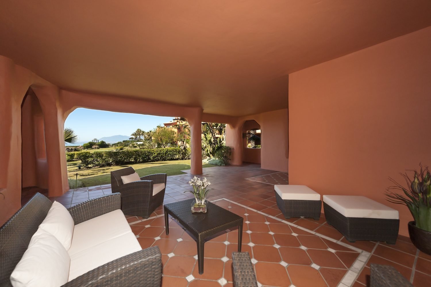 2 Bedroom Apartment in Marbella - Photo 14