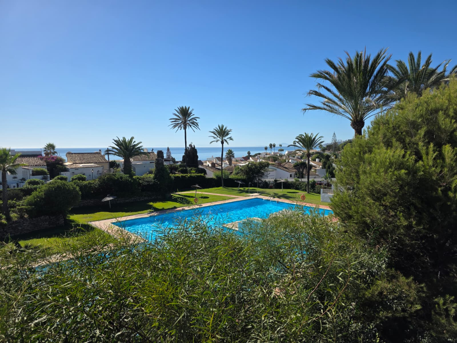 3 Bedroom Villa in Estepona - Photo 2