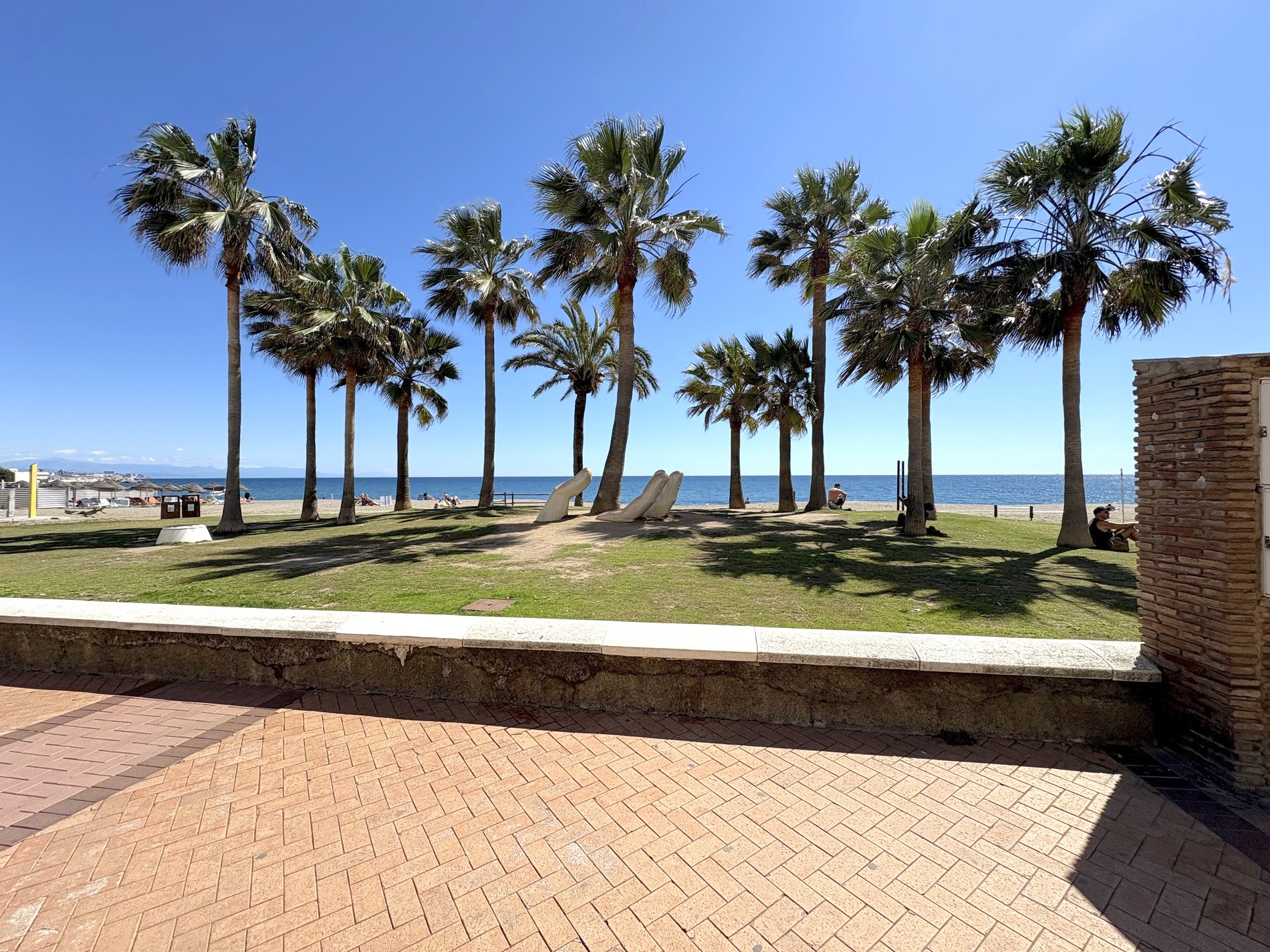 2 Bedroom Penthouse in Fuengirola - Photo 11