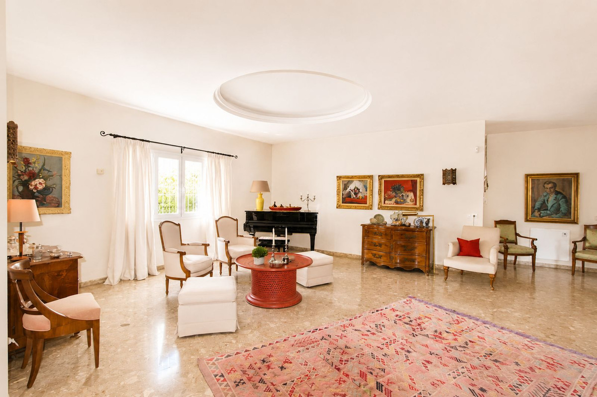 4 Bedroom Villa in Benahavís - Foto 29