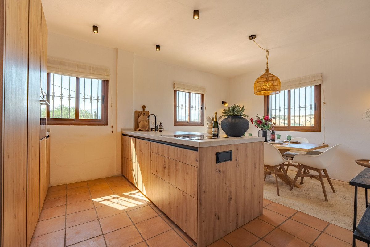 3 Bedroom Villa in Coín - Photo 19