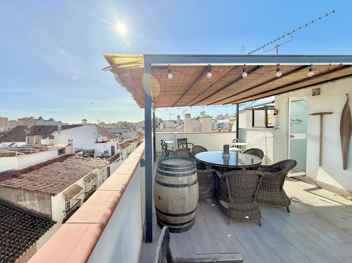 3 Bedroom Penthouse in Fuengirola - Photo 19