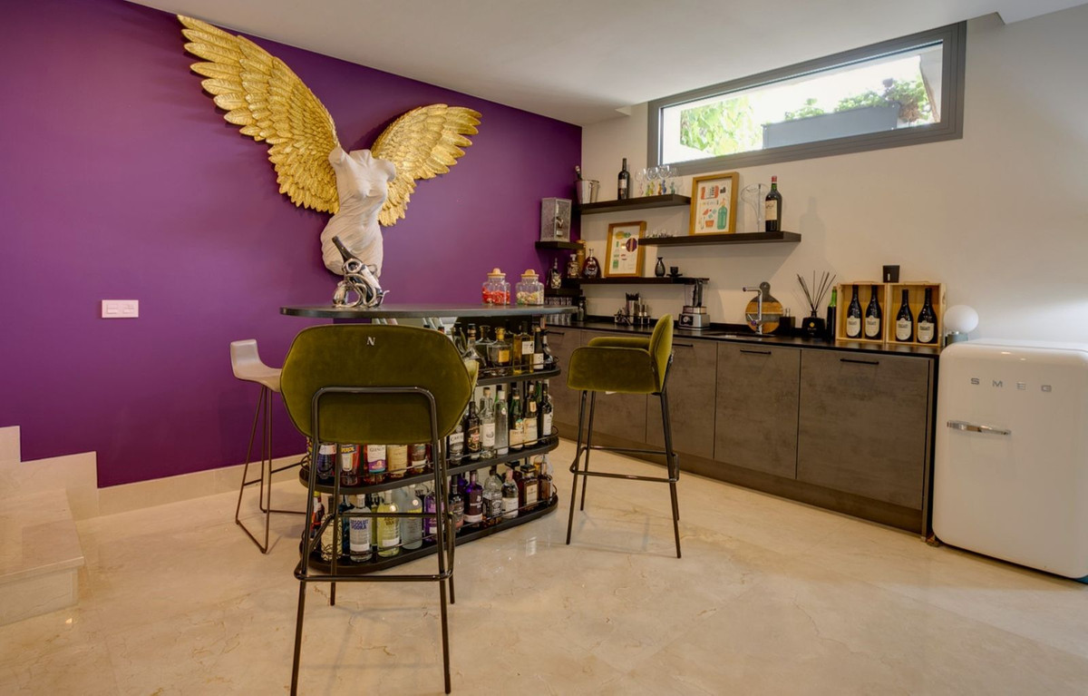 6 Bedroom Villa in Benahavís - Foto 22