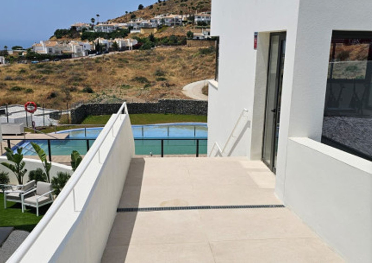 Villa met 3 slaapkamers met zwembad in Málaga, Spanje – Foto 7