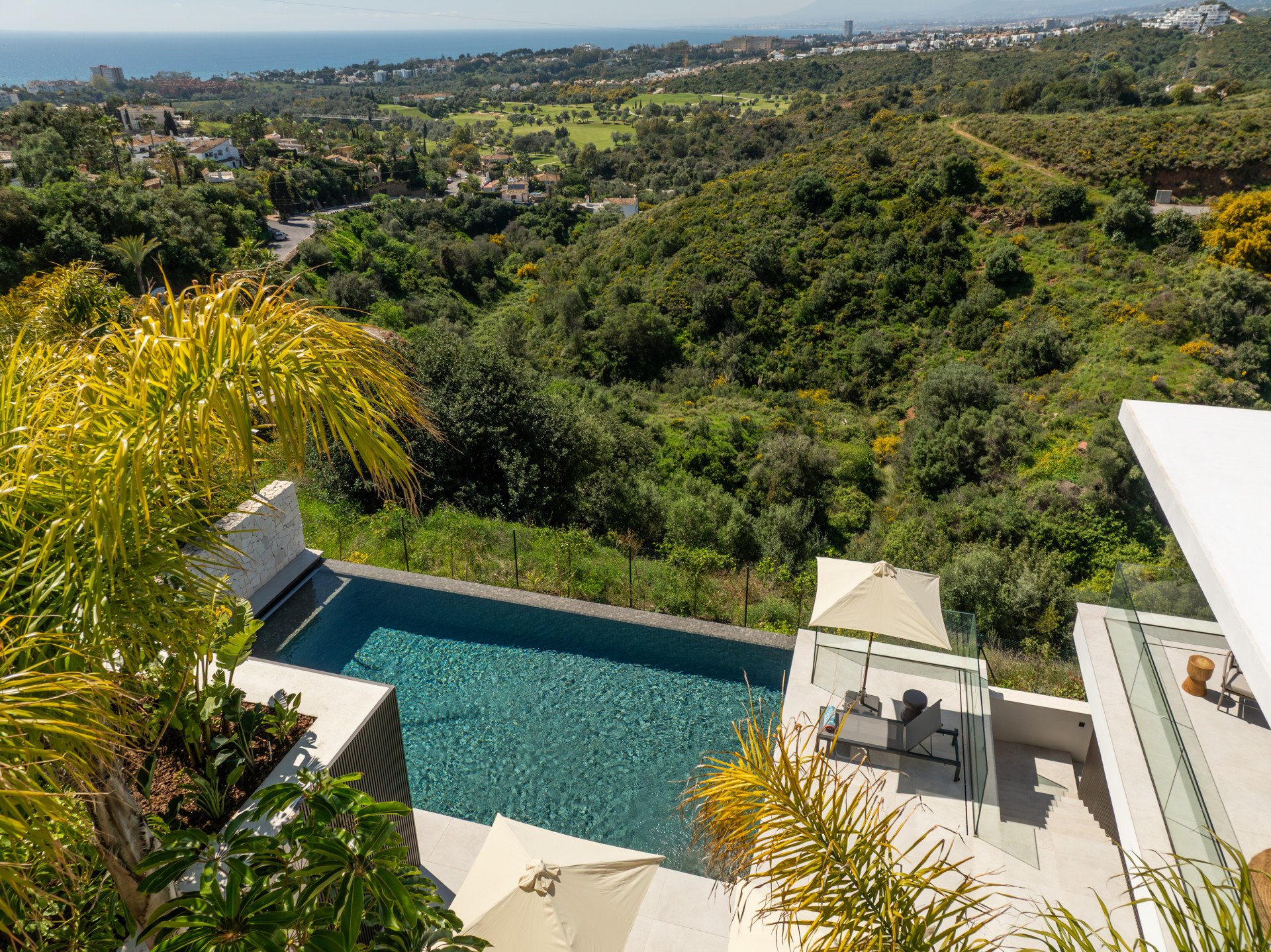 4 Bedroom Villa in Marbella - Фото 2