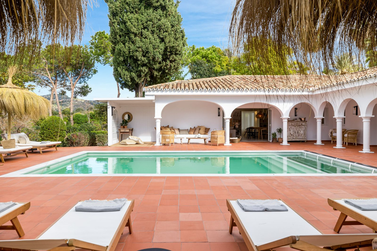 3 Bedroom Villa in Marbella - Photo 4