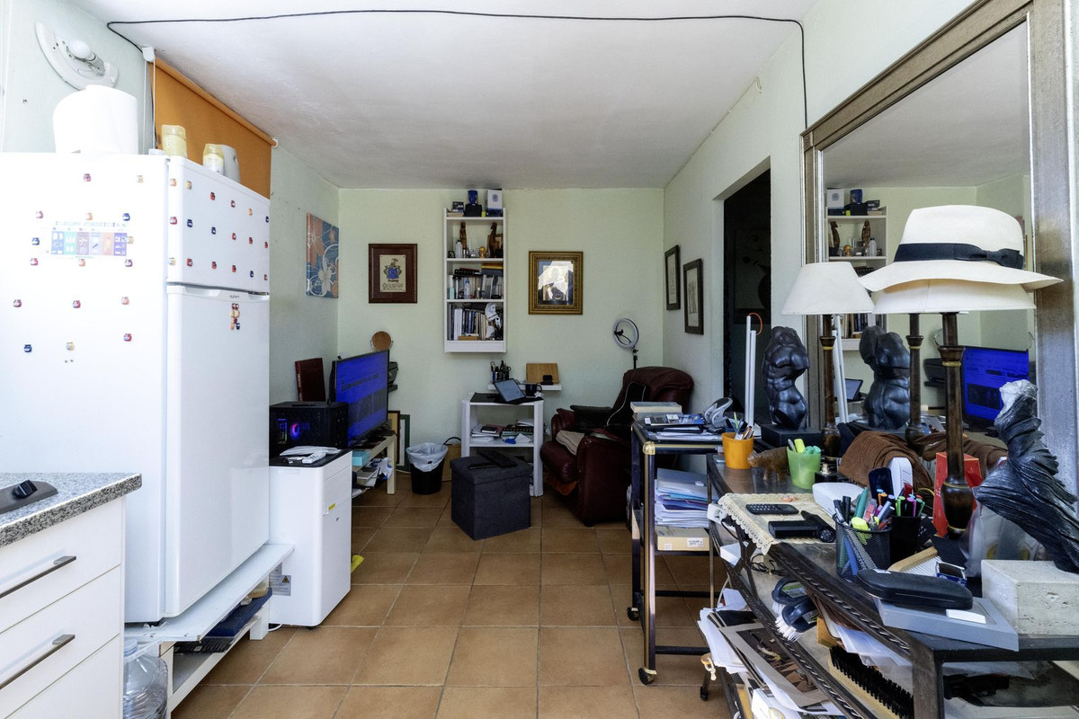 3 Bedroom Townhouse in Marbella - Photo 35