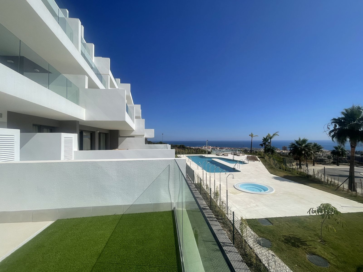 2 Bedroom Apartment in Manilva - Foto 8