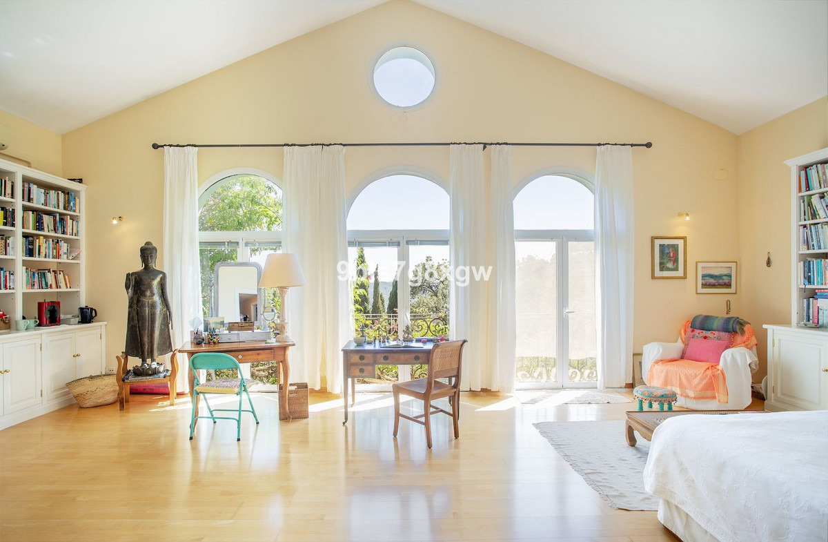 9 Bedroom Country house in Gaucín - Photo 20
