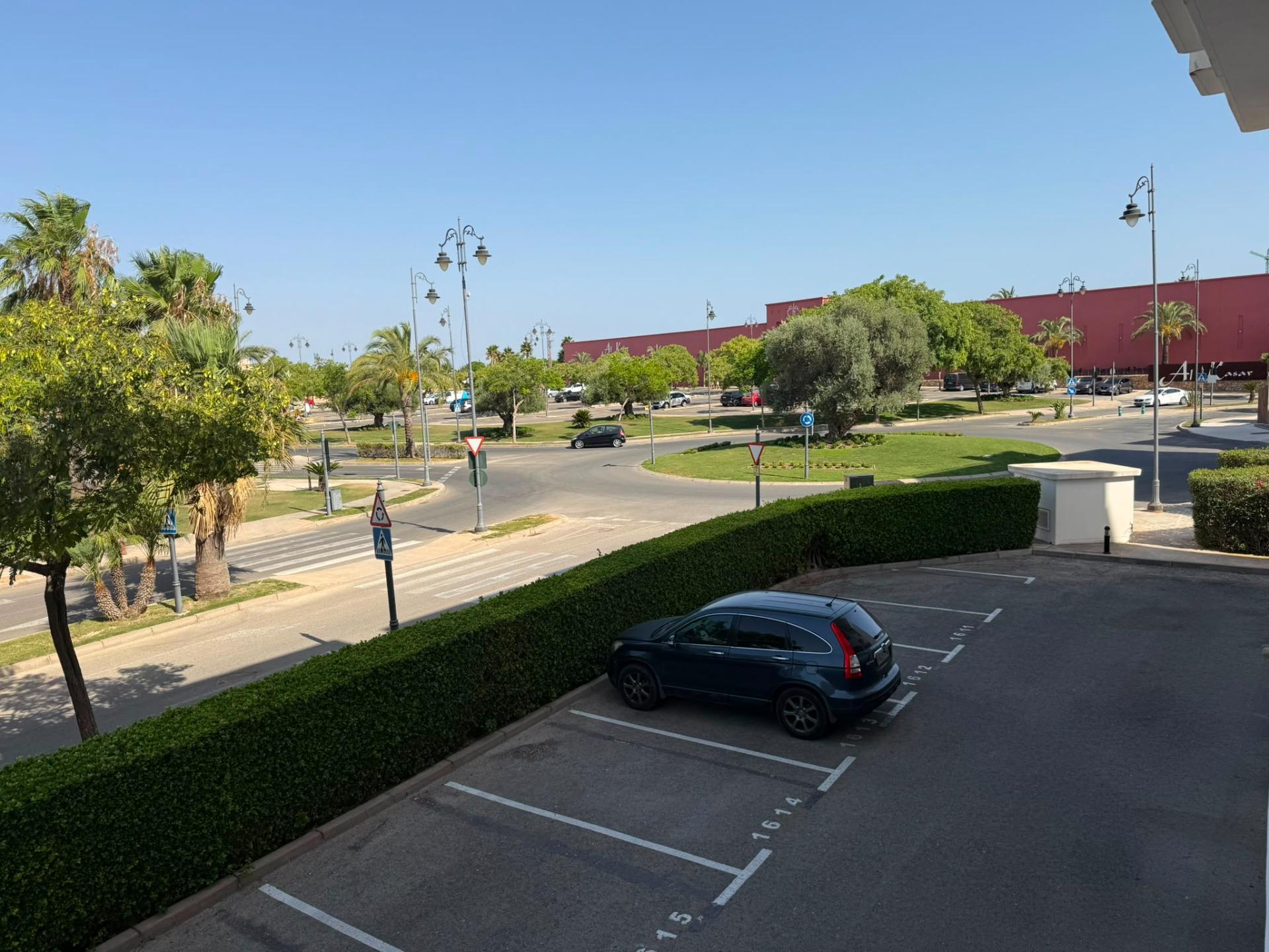 Piso de 2 dormitorios con piscina en Murcia – Foto 17