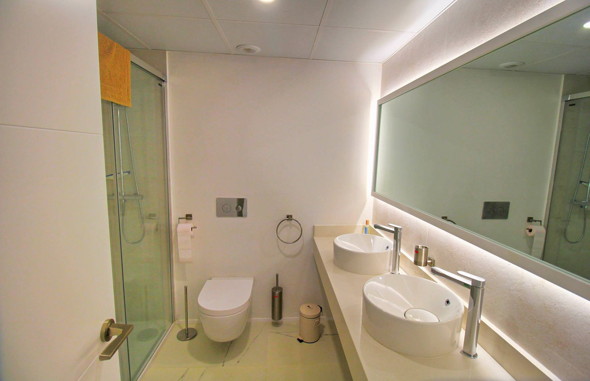 3 Bedroom Apartment in Casares - Photo 20