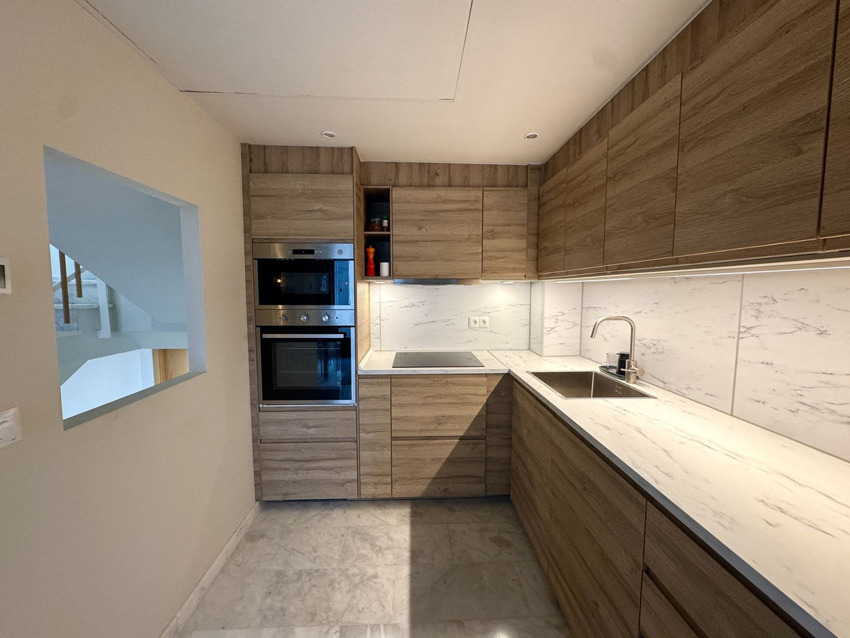3 Bedroom Townhouse in Mijas - Photo 3