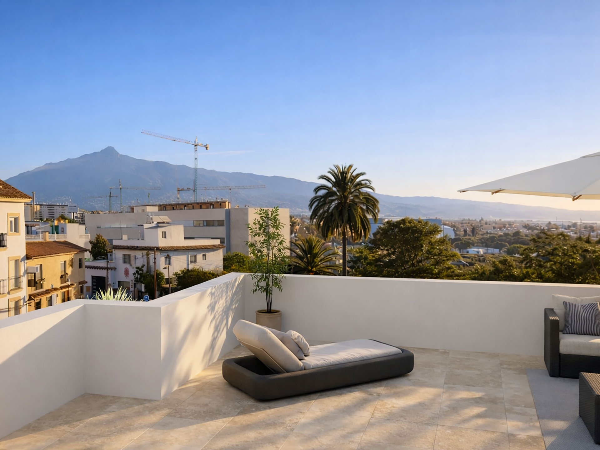 5 Bedroom Villa in San Pedro de Alcántara - Photo 12
