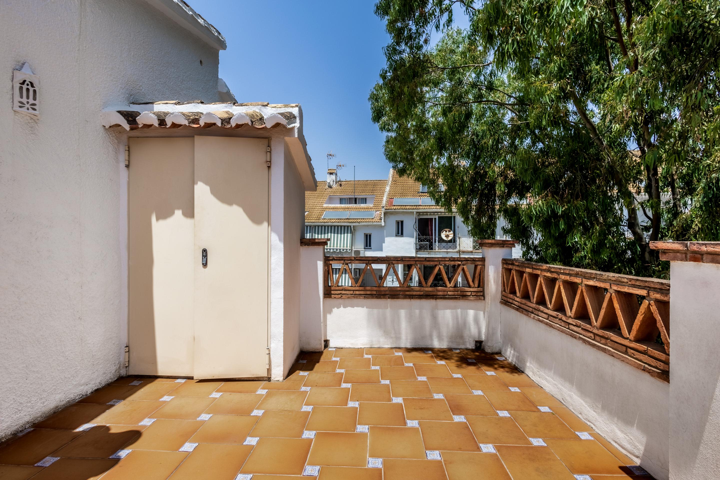 4 Bedroom Townhouse in Mijas - Photo 23