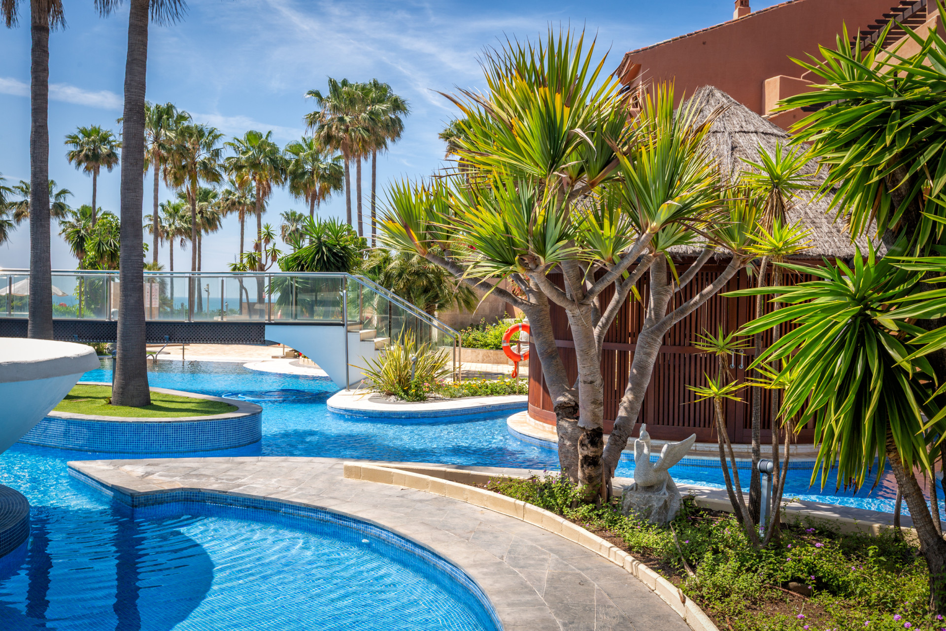 3 Bedroom Apartment in Estepona - Photo 19