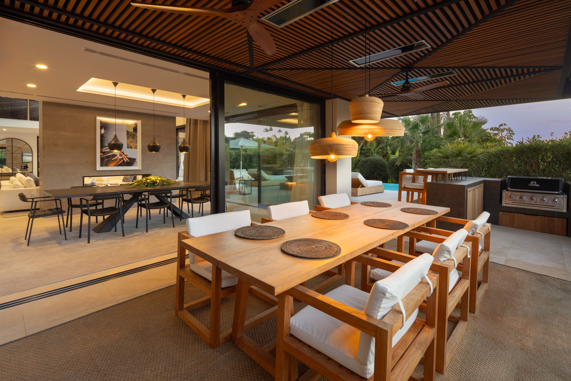 6 Bedroom Villa in Marbella - Photo 18