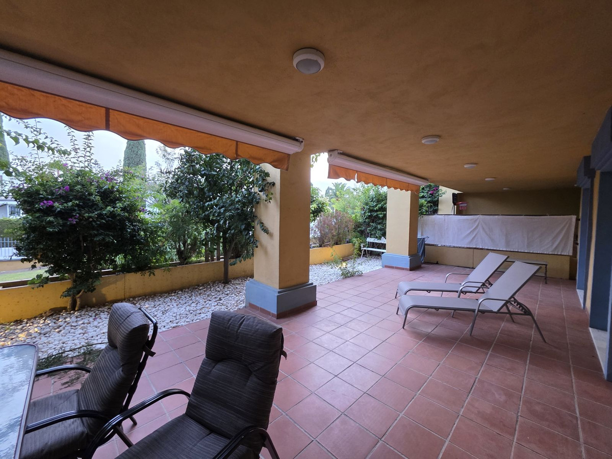 2 Bedroom Apartment in Marbella