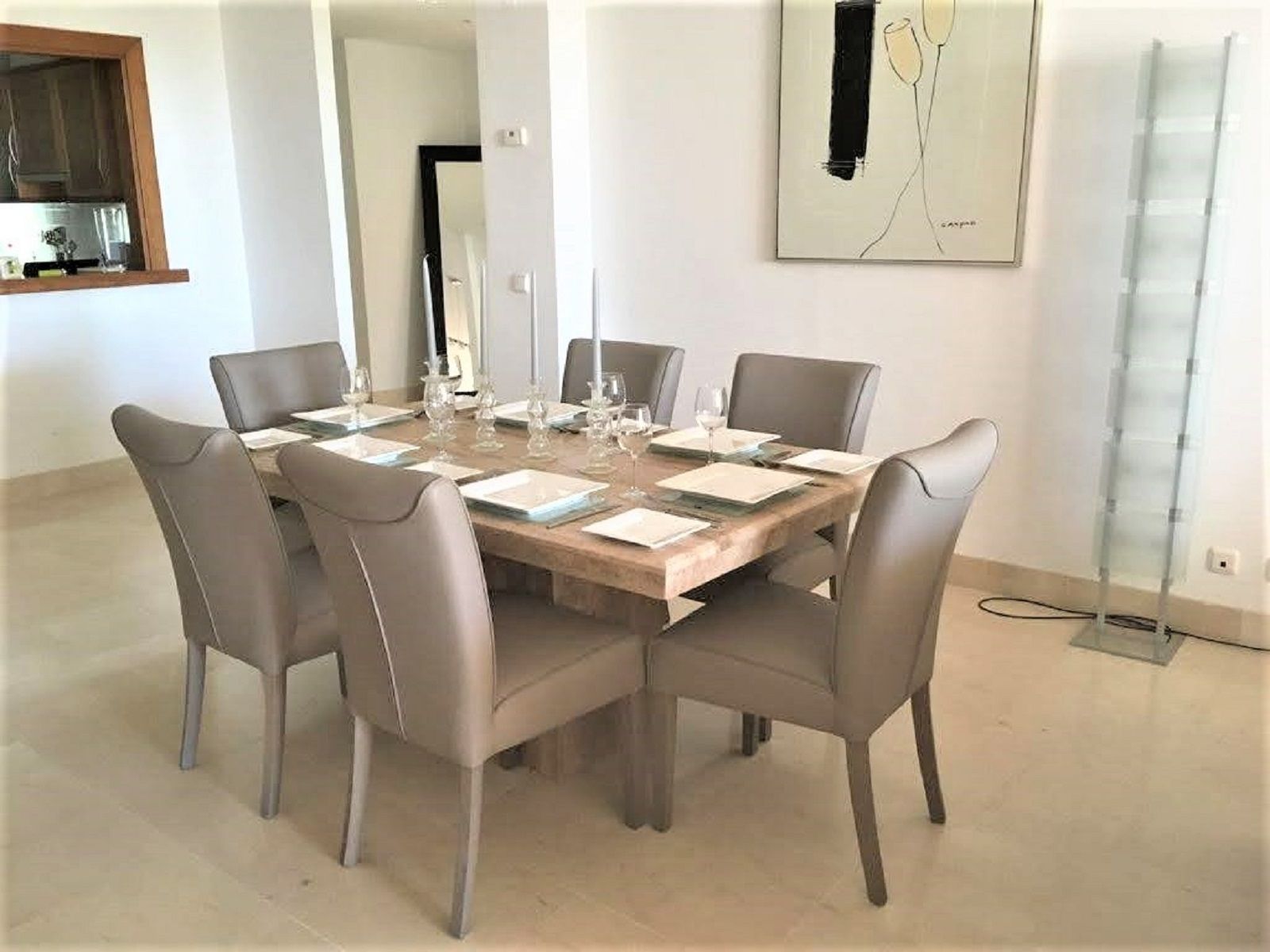 2 Bedroom Apartment in Marbella - Photo 9