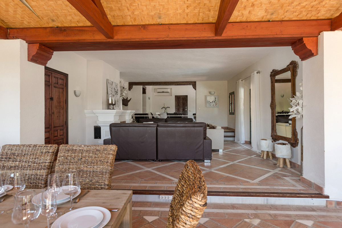 12 Bedroom Villa in Benahavís - Foto 10