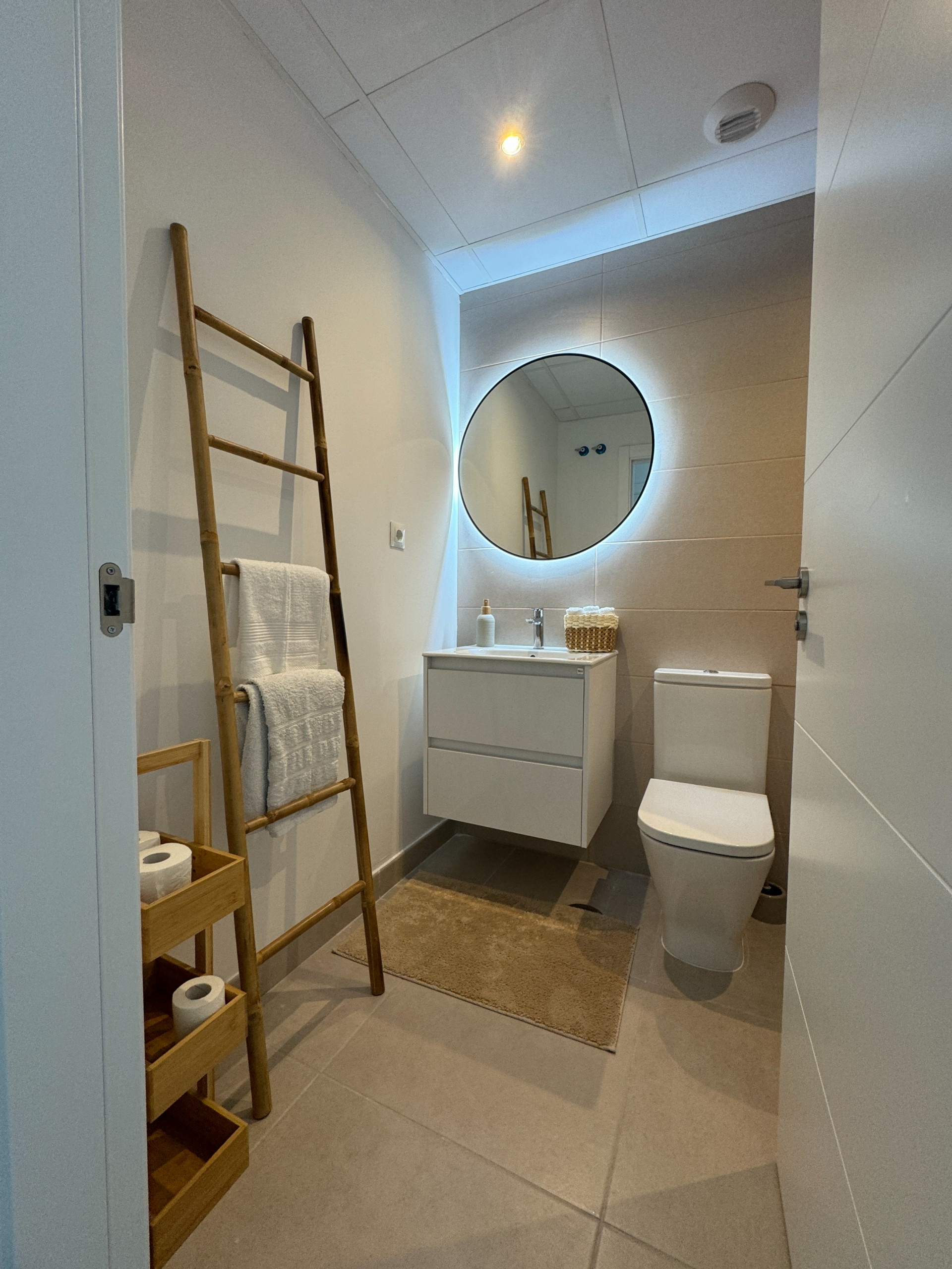 2 Bedroom Penthouse in Estepona - Foto 5