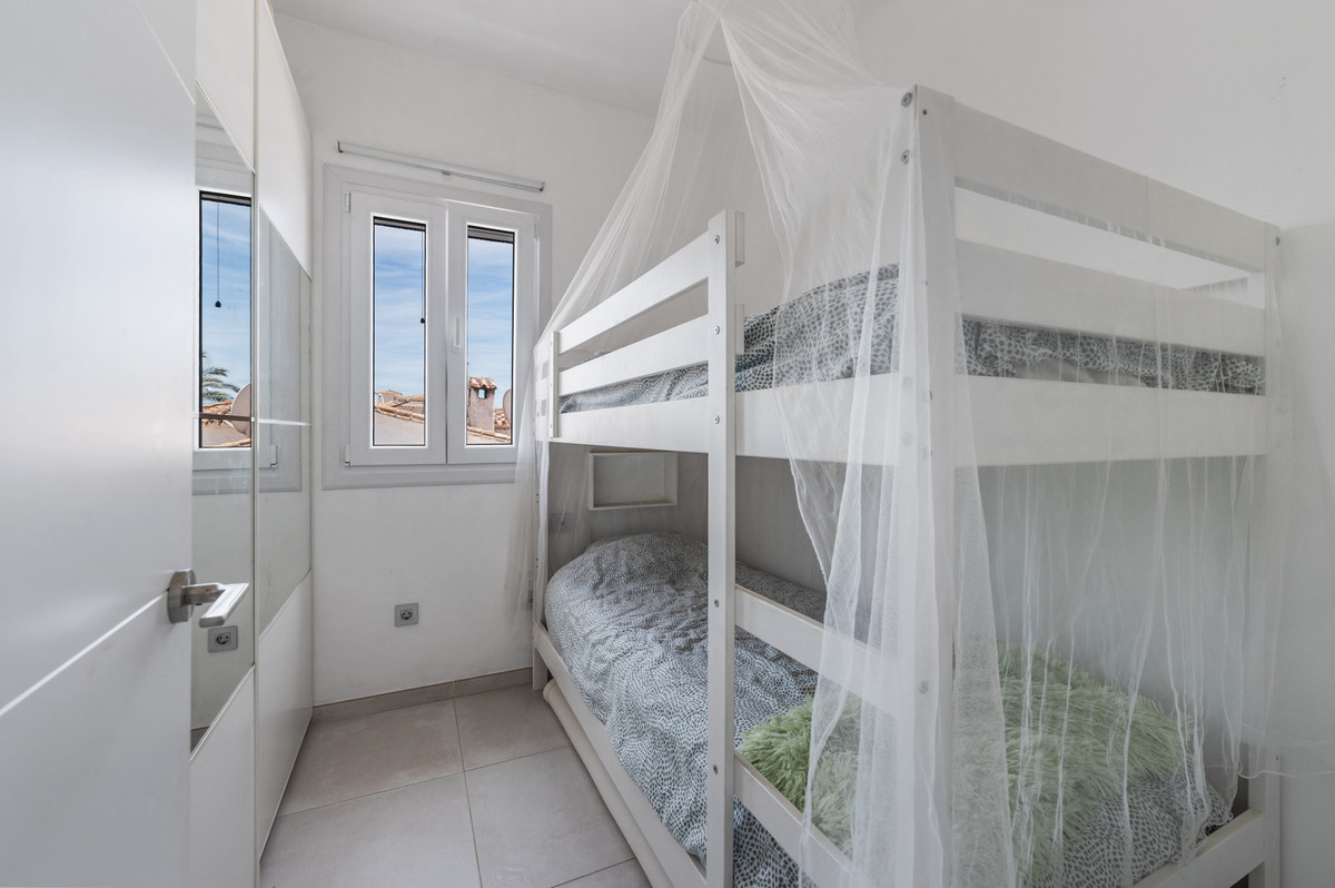 3 Bedroom Villa in Estepona - Фото 22