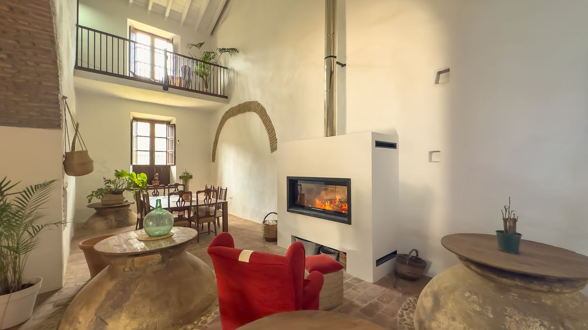 8 Bedroom Country house in Málaga - Photo 56