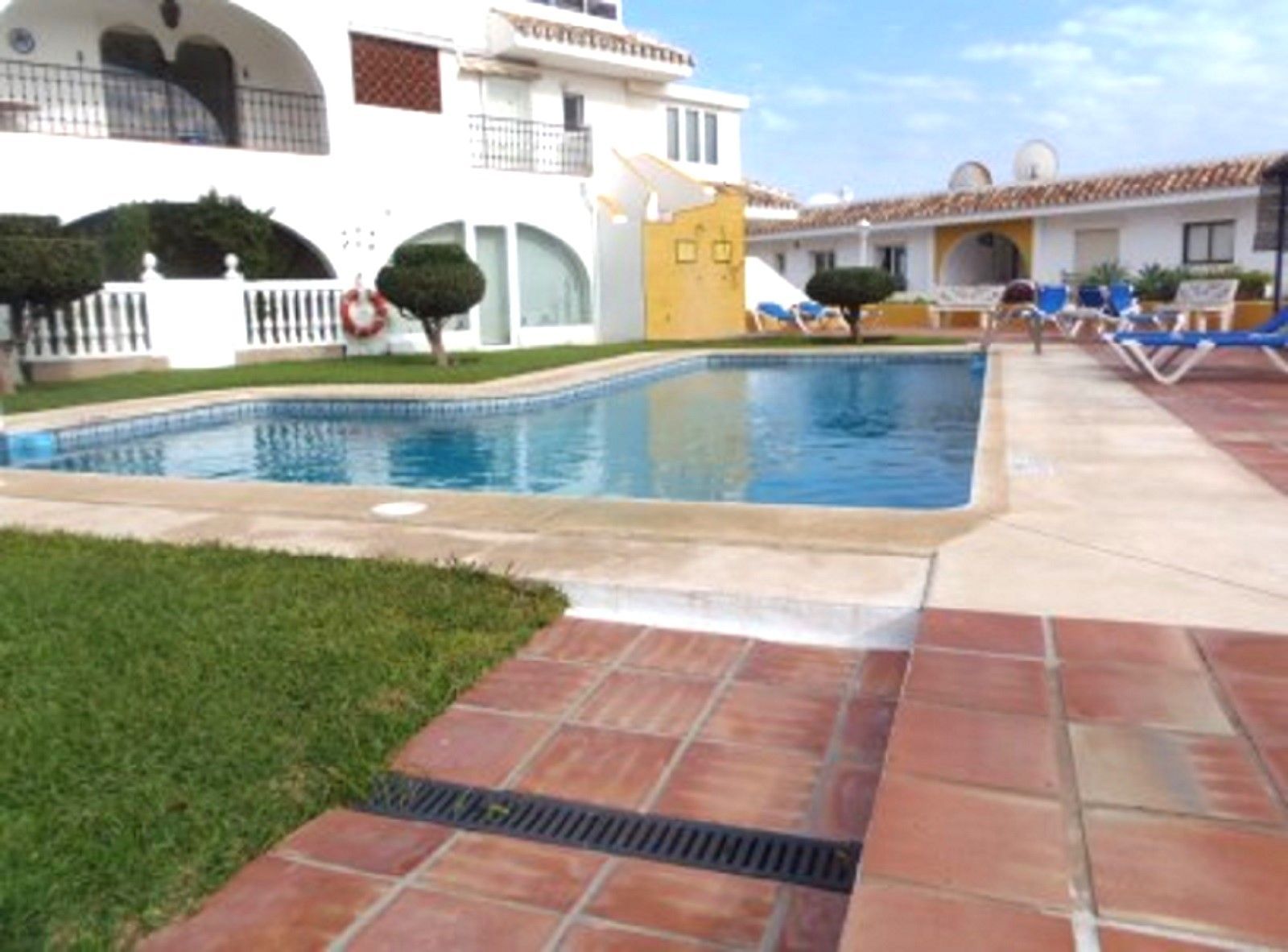 2 Bedroom Apartment in Mijas - Photo 18