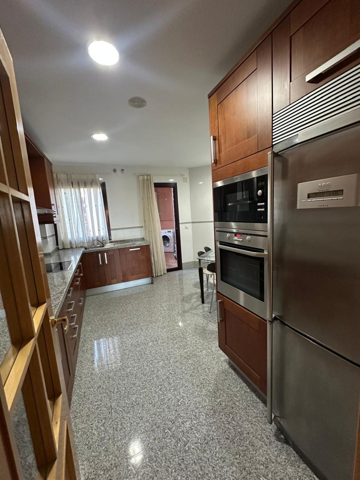 3 Bedroom Apartment in Estepona - Photo 14
